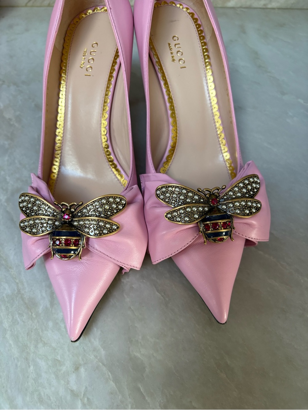 Gucci Queen Margaret Bee Bow sz 38.5 heels shoes - Picture 3 of 9